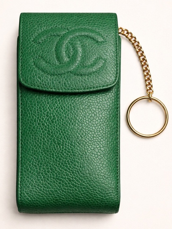 CHANEL Accessories - CHANEL Caviar CC Key Holder Case COA